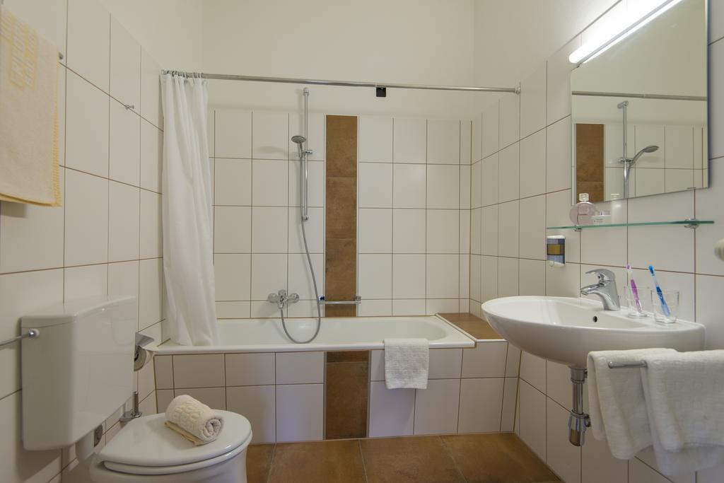 Haus Friedrichsburg - Bergbahnen Von Mai Bis November Inklusive Hotel Bad Hofgastein Bilik gambar